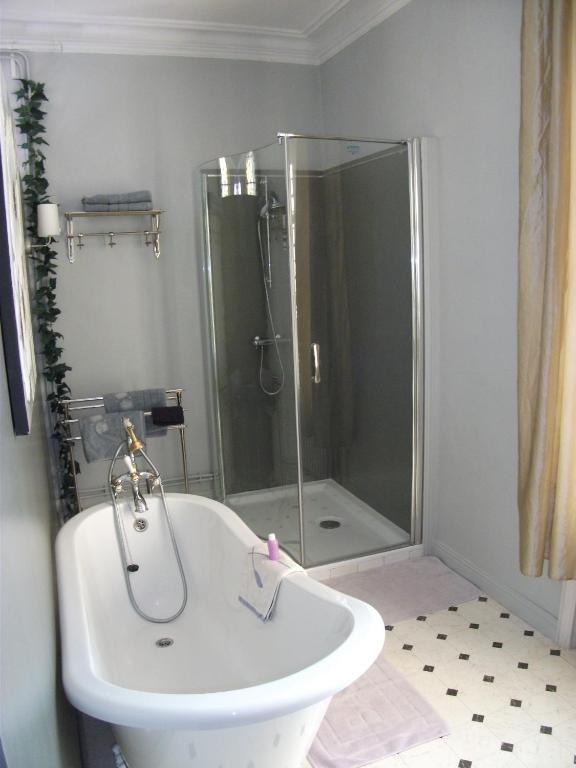 Chateau De Belle-Vue Bed & Breakfast Sainte-Cecile  ห้อง รูปภาพ