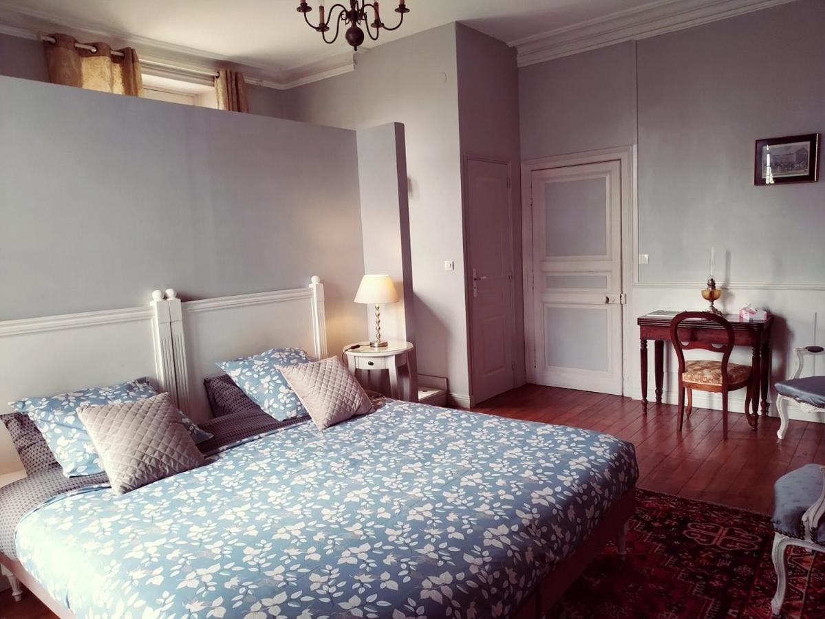 Chateau De Belle-Vue Bed & Breakfast Sainte-Cecile  ภายนอก รูปภาพ