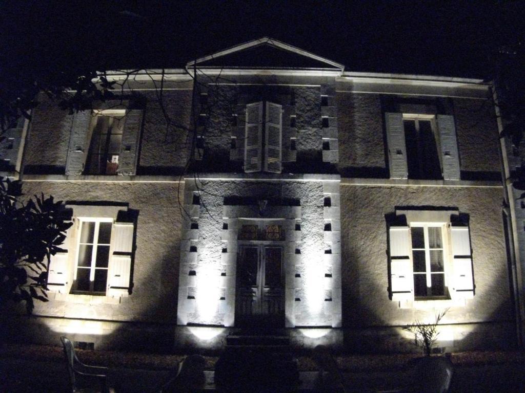 Chateau De Belle-Vue Bed & Breakfast Sainte-Cecile  ภายนอก รูปภาพ