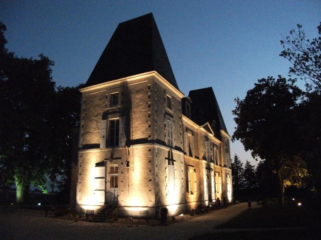 Chateau De Belle-Vue Bed & Breakfast Sainte-Cecile  ภายนอก รูปภาพ